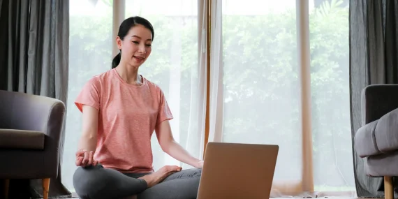 How Meditation Helps Reduce Digital Fatigue at Work